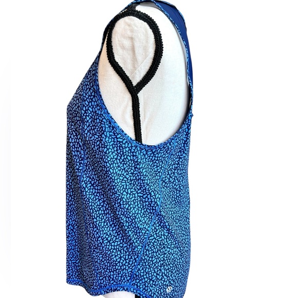 Lululemon Racerback Sports Top Keyhole Back Blue & Black Print - Picture 8 of 9
